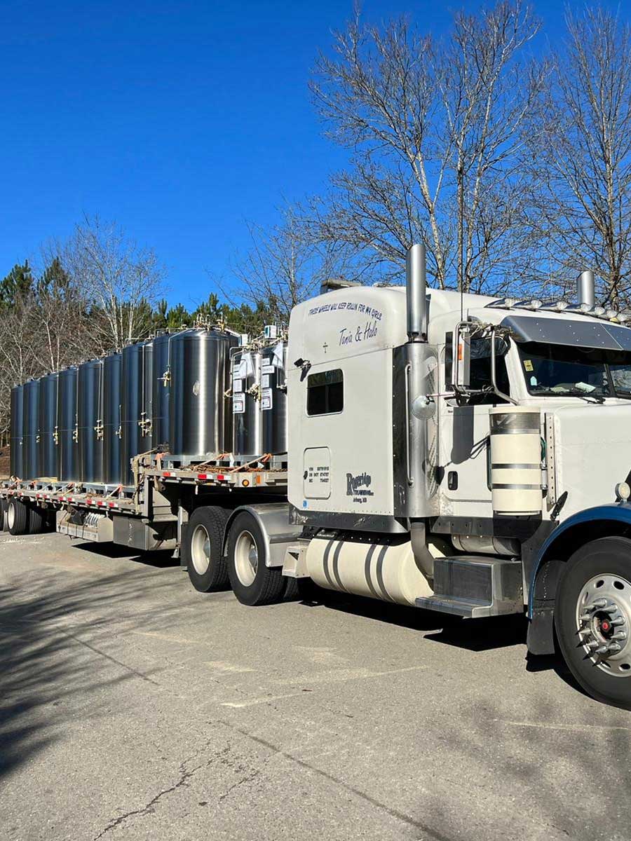 https://roseridgetrucking.com/wp-content/uploads/2023/01/tandem-step-deck-3.jpg